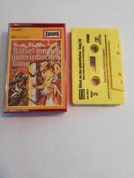 Enid Blyton Folge 4 Rätsel um den unterirdischen Gang Gelb 515653.0 Europa(Innencover mit Stempel versehen)